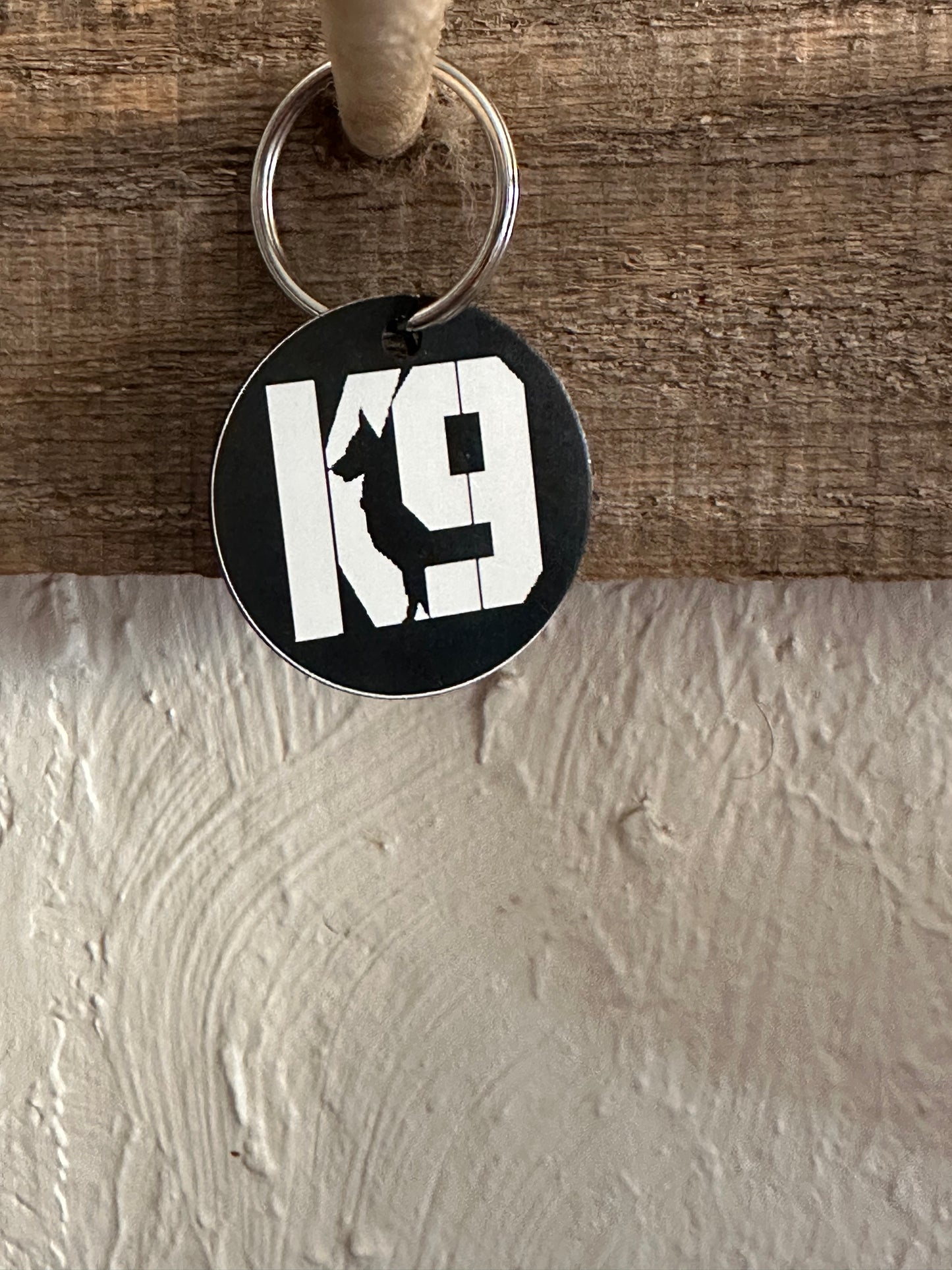 Round 1.5 Keychain Personalization